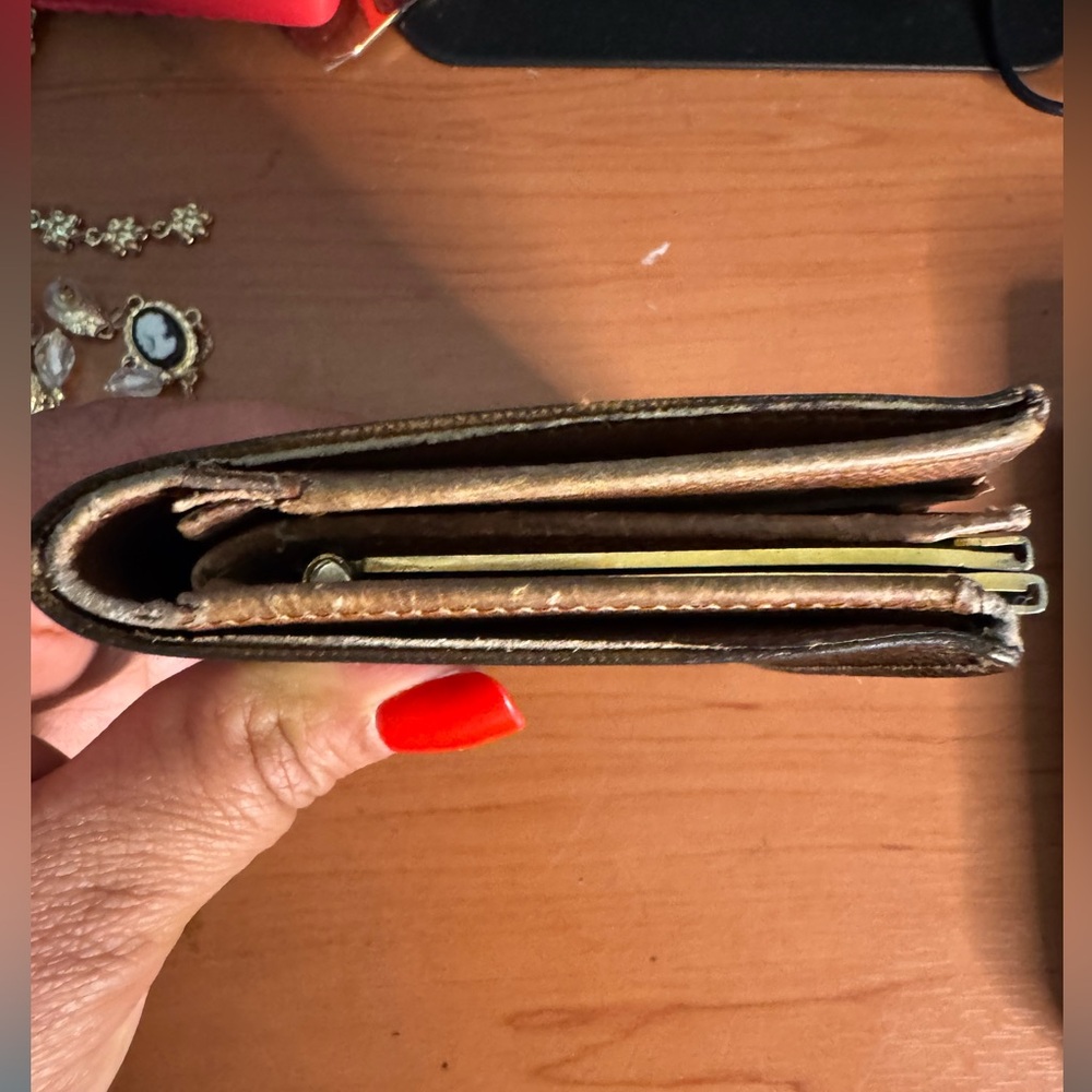 Authentic Louis Vuitton Brown and Gold Monogram Wallet - Picture 13 of 16